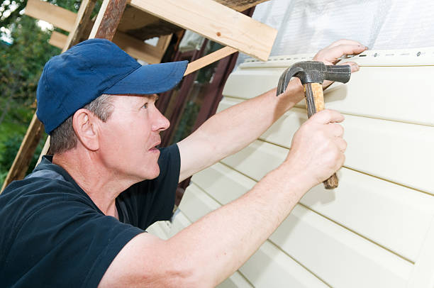 Best Wood Siding Installation  in Stratmoor, CO